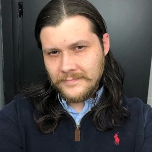 Meet your Posher, Kosta